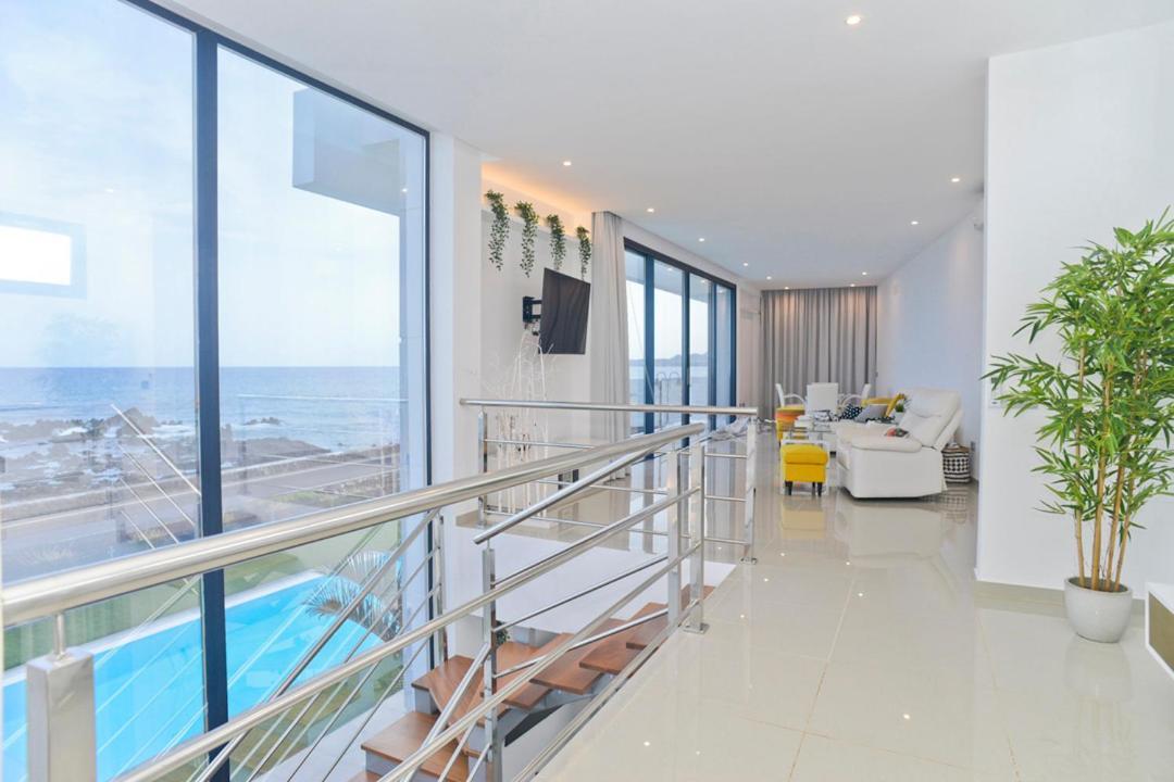 Luxury Villa Punta Mujeres Exterior photo