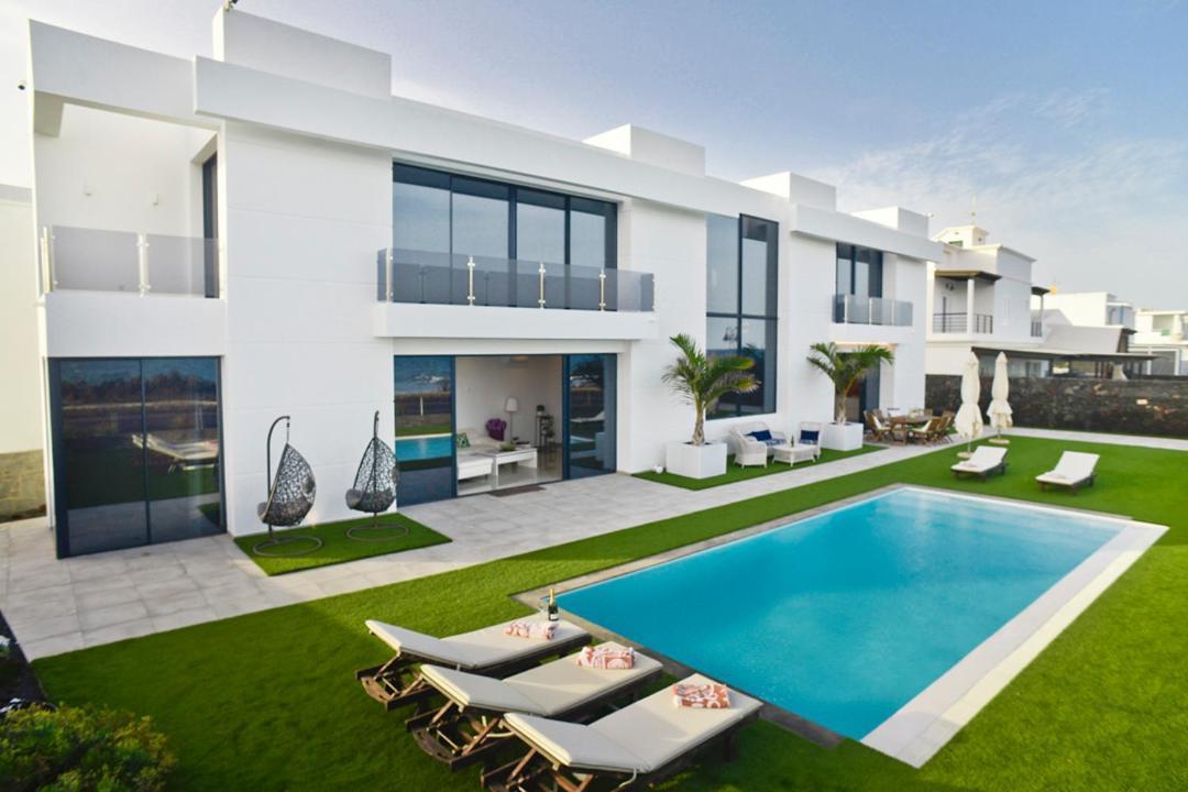 Luxury Villa Punta Mujeres Exterior photo